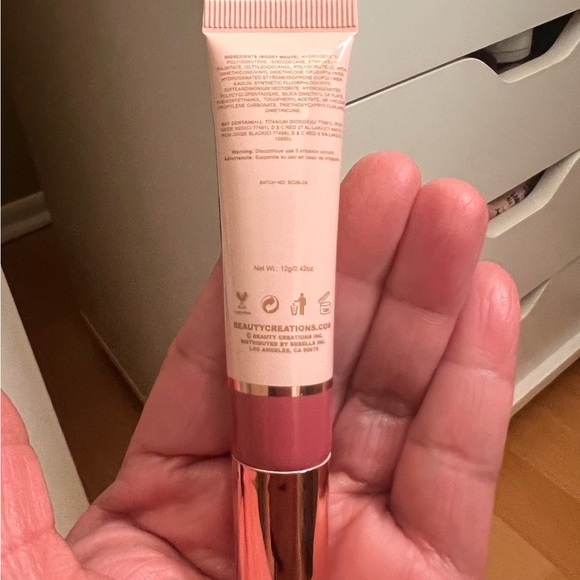 New, BEAUTY CREATIONS COSMETICS CUSHION-TP APPLICATOR NOODY MAT, brand new . - Picture 7 of 14